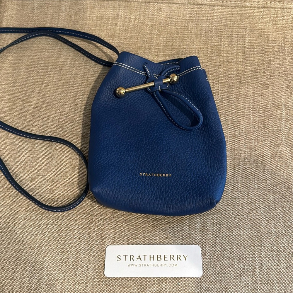 Strathberry LANA OSETTE POUCH NWOT Blue